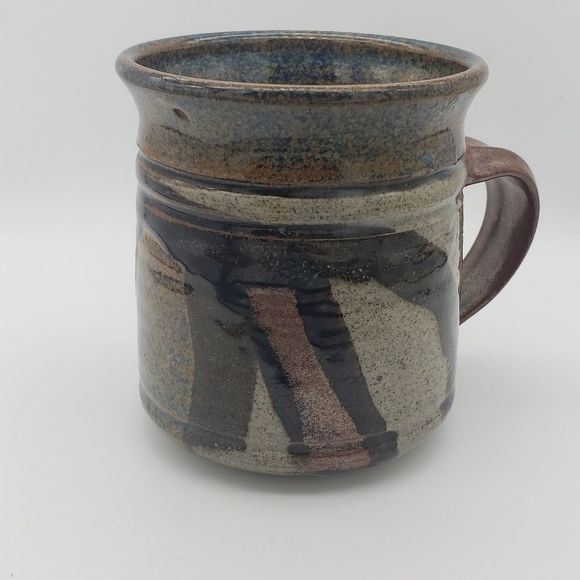 Evelyn LaMers Glazed Studio Pottery Mug - Picture 3 of 10